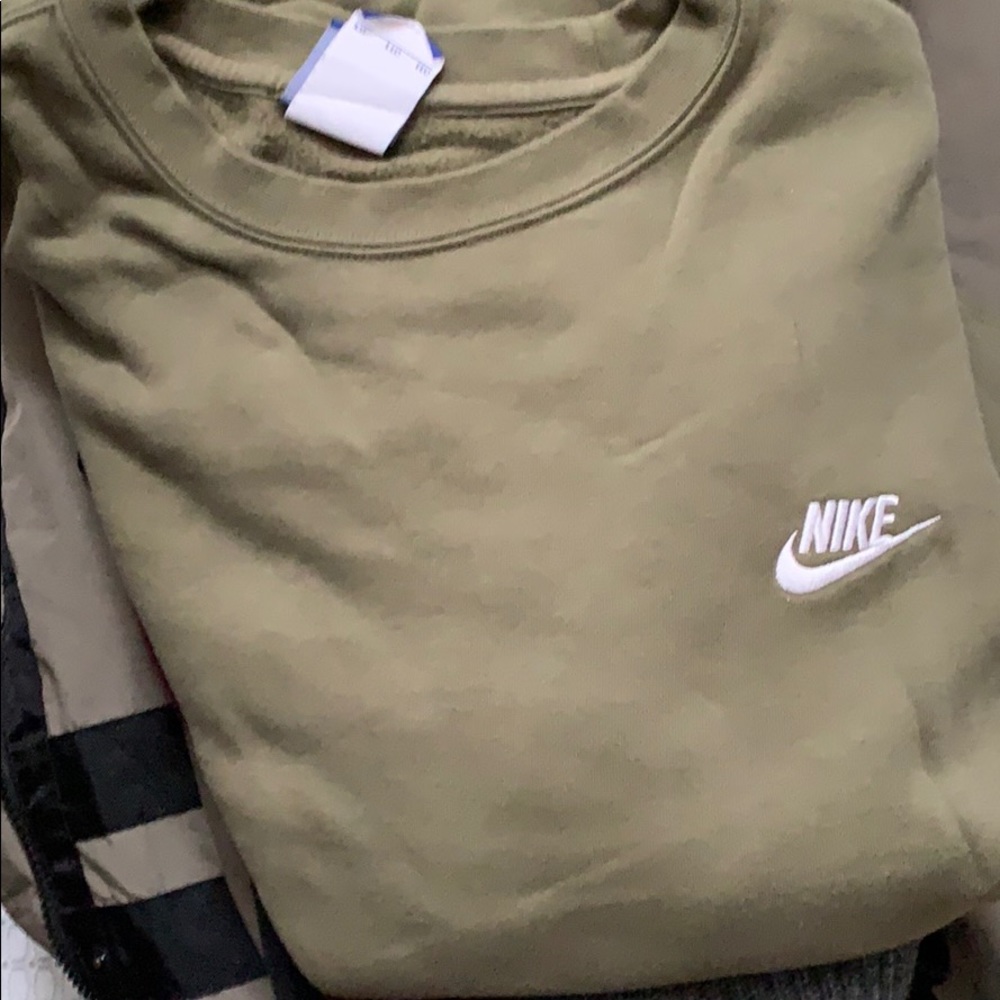 Nike Sweaters